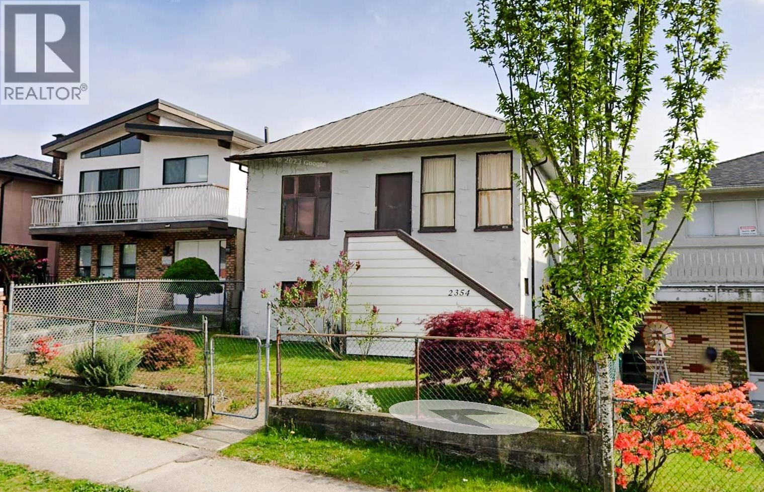 2354 E 33rd Avenue, Vancouver, British Columbia  V5R 2S3 - Photo 1 - R3051755