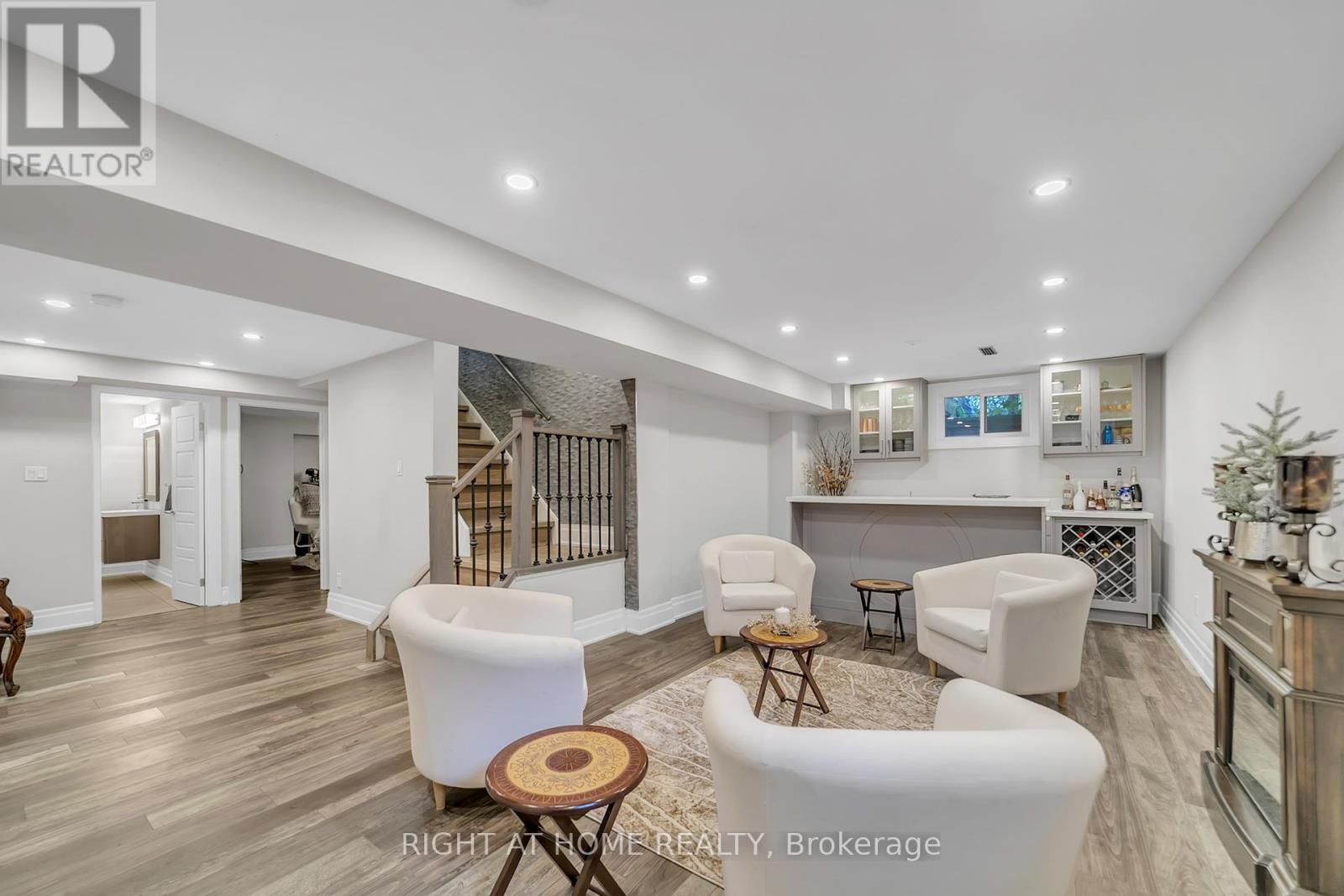 234 Hemlock Drive, Whitchurch-Stouffville, Ontario  L4A 5A5 - Photo 39 - N12452595