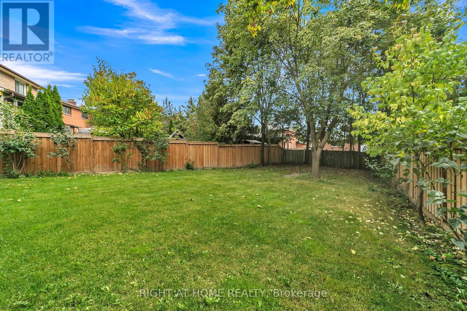 234 Hemlock Drive, Whitchurch-Stouffville, Ontario  L4A 5A5 - Photo 46 - N12452595