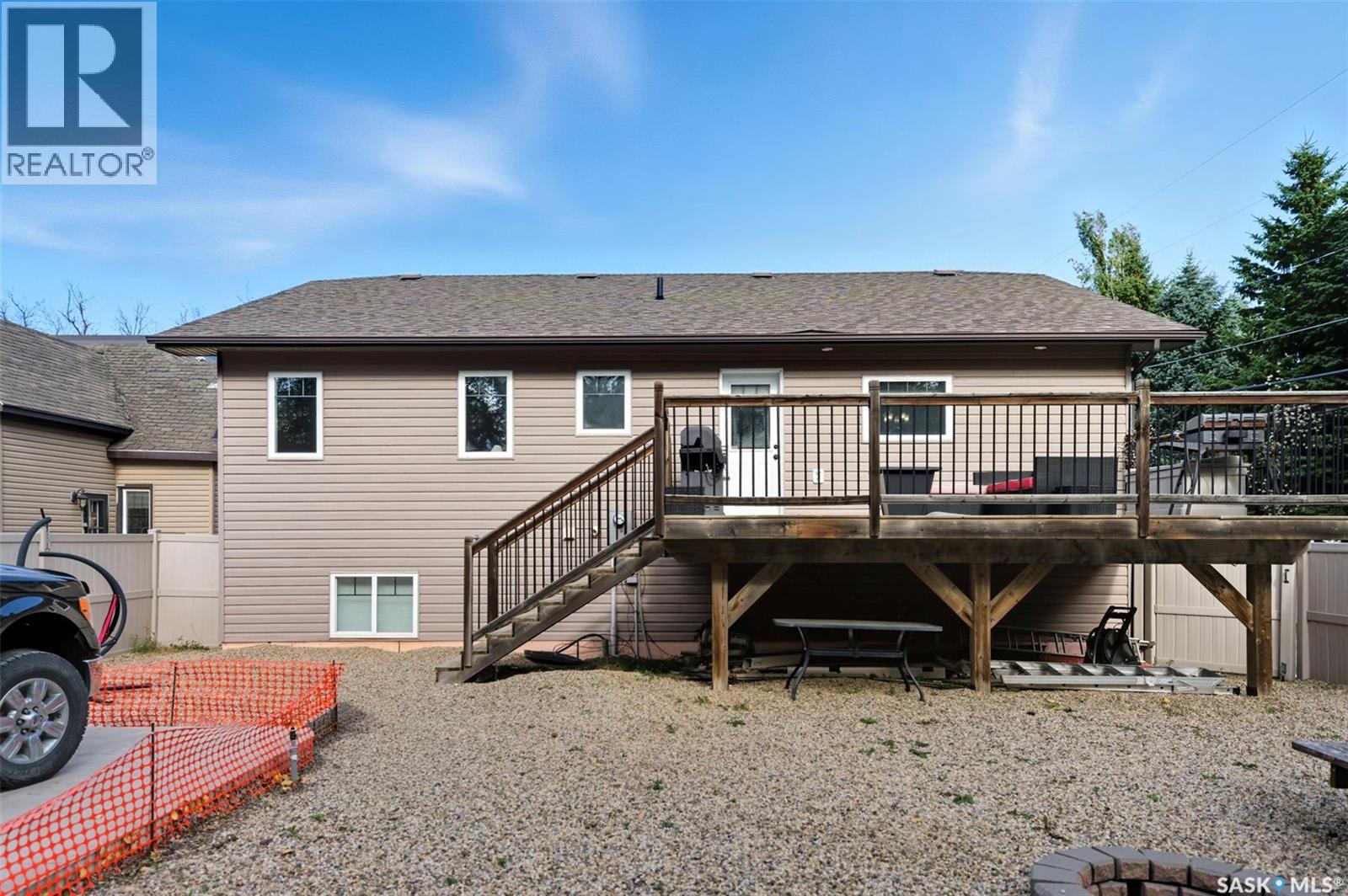 101 6th Avenue W, Watrous, Saskatchewan  S0K 4T0 - Photo 38 - SK020427