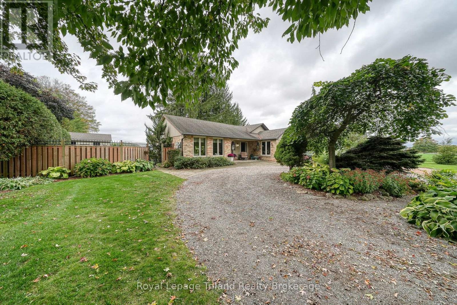 655437 15th Line, East Zorra-Tavistock, Ontario  N4S 7W2 - Photo 4 - X12452648