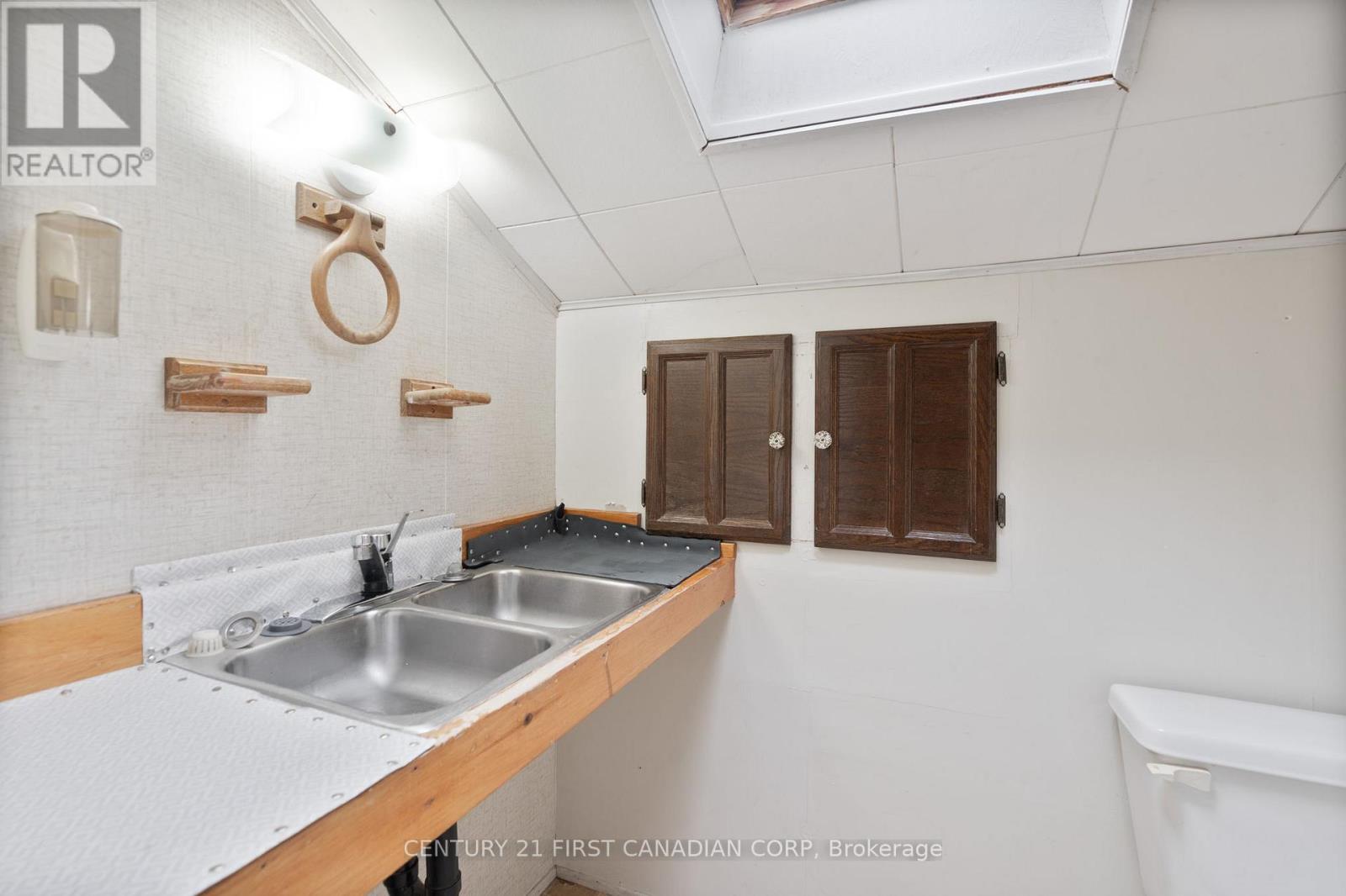 25 Langarth Street W, London South, Ontario  N6J 1P1 - Photo 26 - X12423795