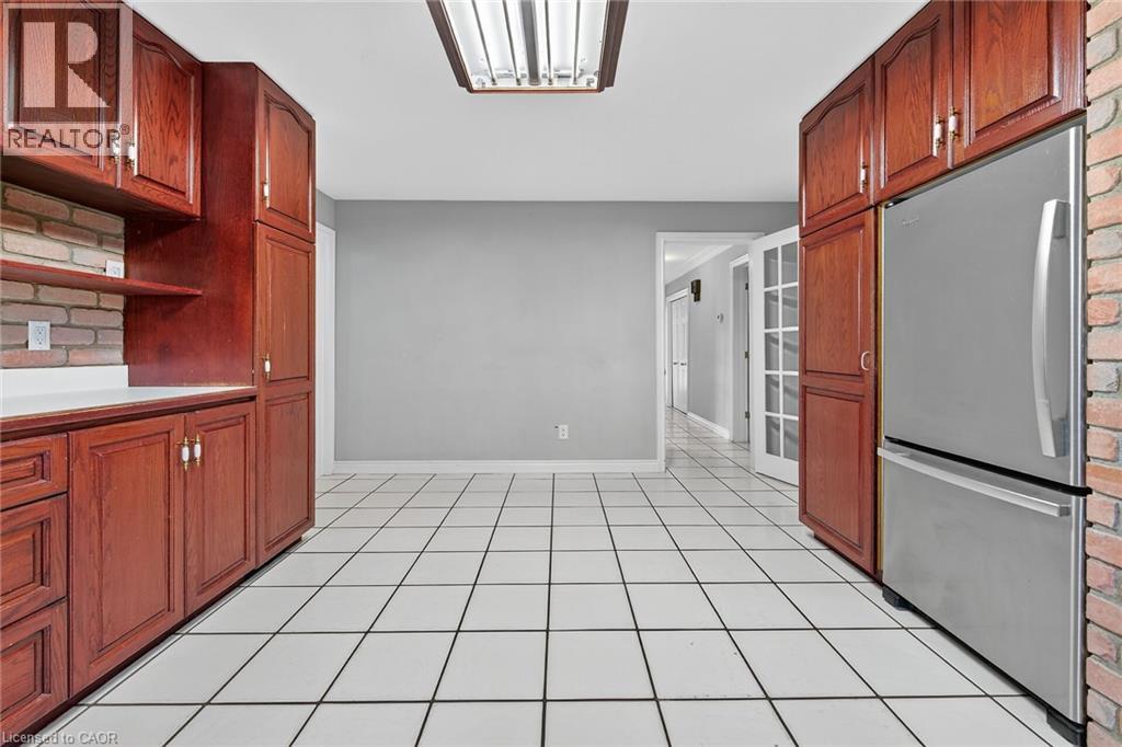 1008 Upper Wellington Street Unit# Upper Suite, Hamilton, Ontario  L9A 3S3 - Photo 12 - 40777646