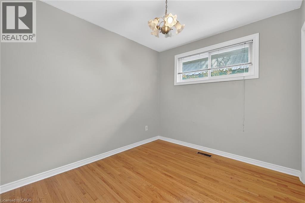 1008 Upper Wellington Street Unit# Upper Suite, Hamilton, Ontario  L9A 3S3 - Photo 21 - 40777646
