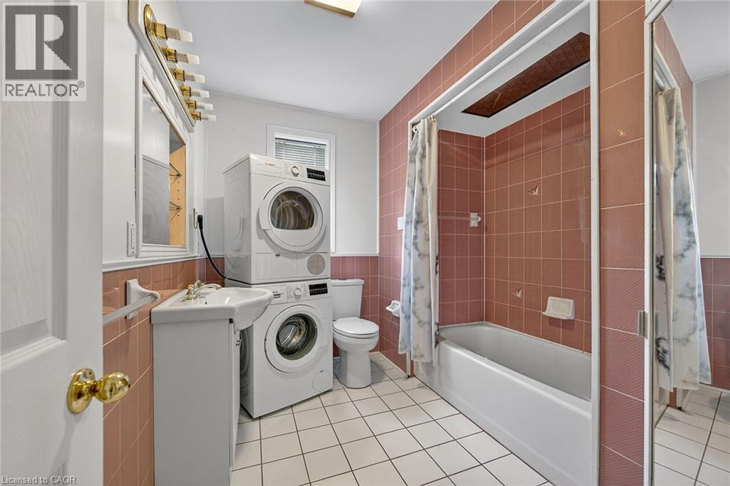 1008 Upper Wellington Street Unit# Upper Suite, Hamilton, Ontario  L9A 3S3 - Photo 23 - 40777646