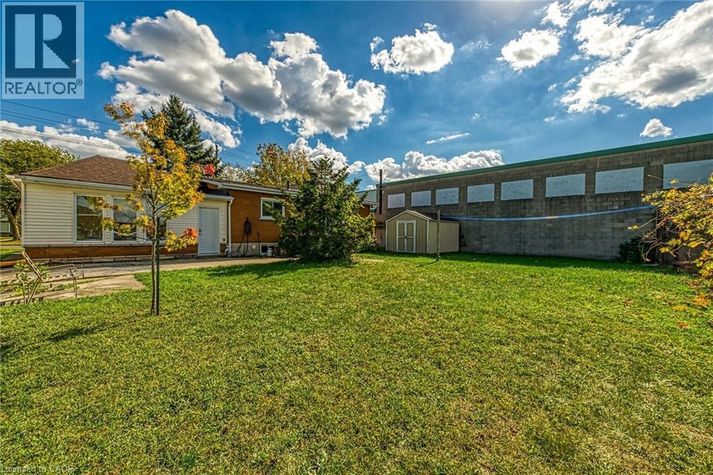 1008 Upper Wellington Street Unit# Upper Suite, Hamilton, Ontario  L9A 3S3 - Photo 35 - 40777646