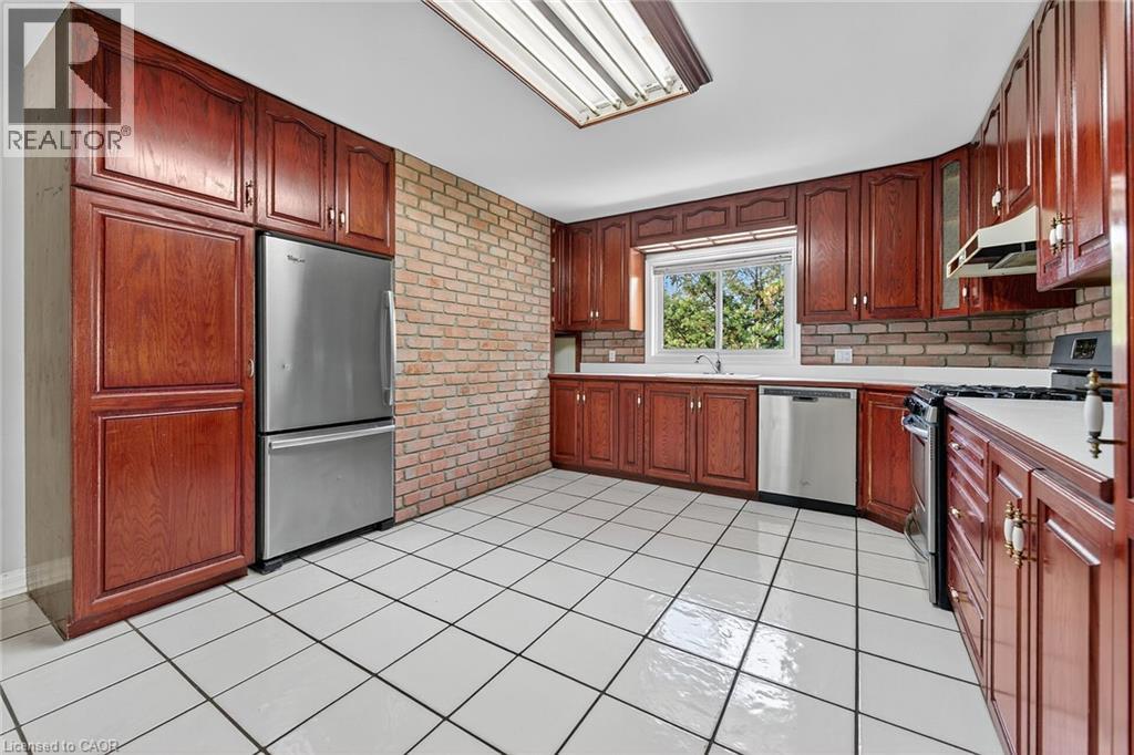 1008 Upper Wellington Street Unit# Upper Suite, Hamilton, Ontario  L9A 3S3 - Photo 8 - 40777646
