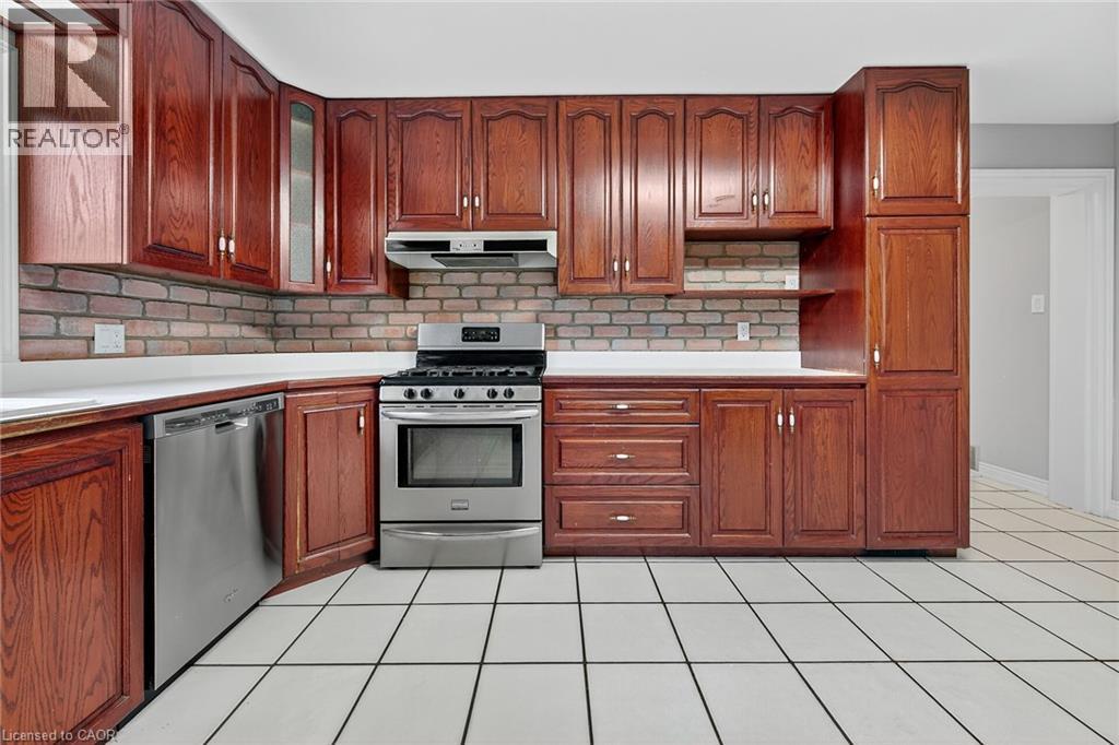 1008 Upper Wellington Street Unit# Upper Suite, Hamilton, Ontario  L9A 3S3 - Photo 9 - 40777646