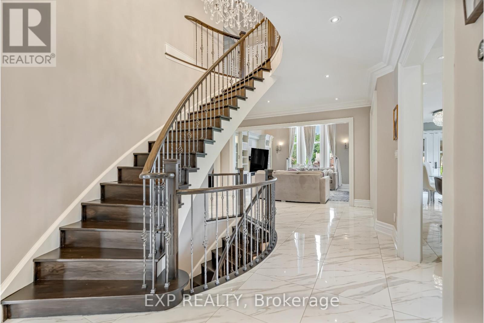96 Kenpark Avenue, Brampton, Ontario  L6Z 3K4 - Photo 10 - W12258009