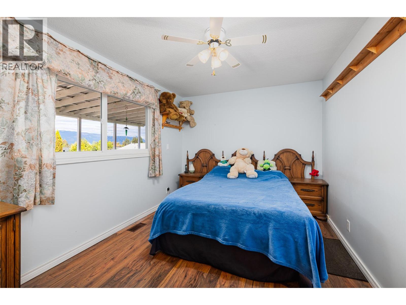 1832 Hurl Street, Creston, British Columbia  V0B 1G5 - Photo 11 - 10365402