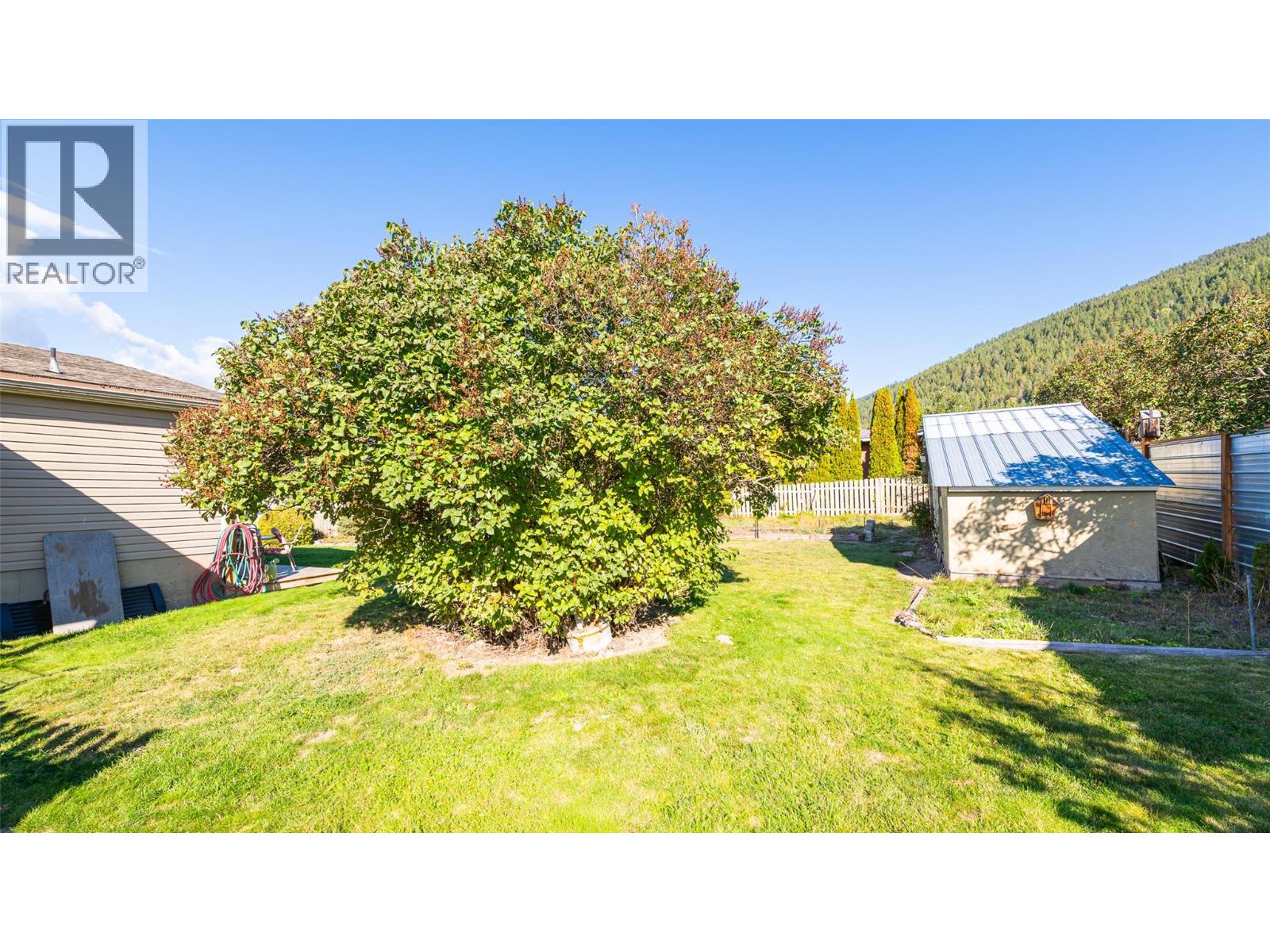 1832 Hurl Street, Creston, British Columbia  V0B 1G5 - Photo 22 - 10365402