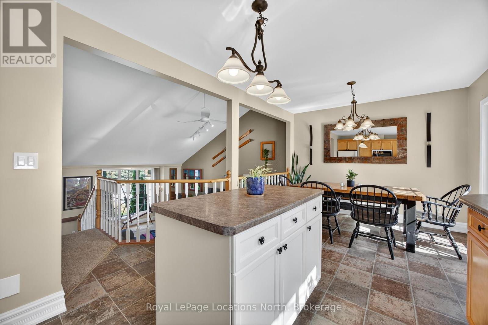 390 Sixth Street, Collingwood, Ontario  L9Y 1Z7 - Photo 12 - S12452639