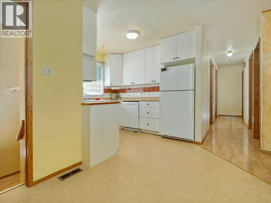 43 Ryerson Road W, Lethbridge, Alberta  T1K 4N7 - Photo 11 - A2258732