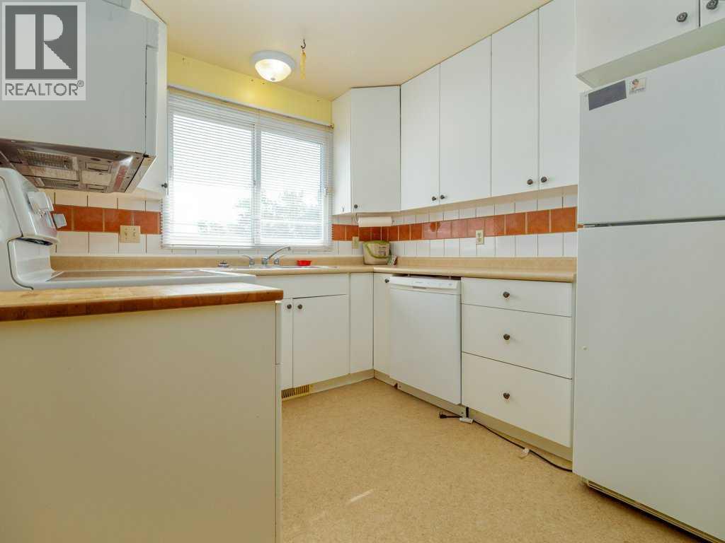 43 Ryerson Road W, Lethbridge, Alberta  T1K 4N7 - Photo 12 - A2258732