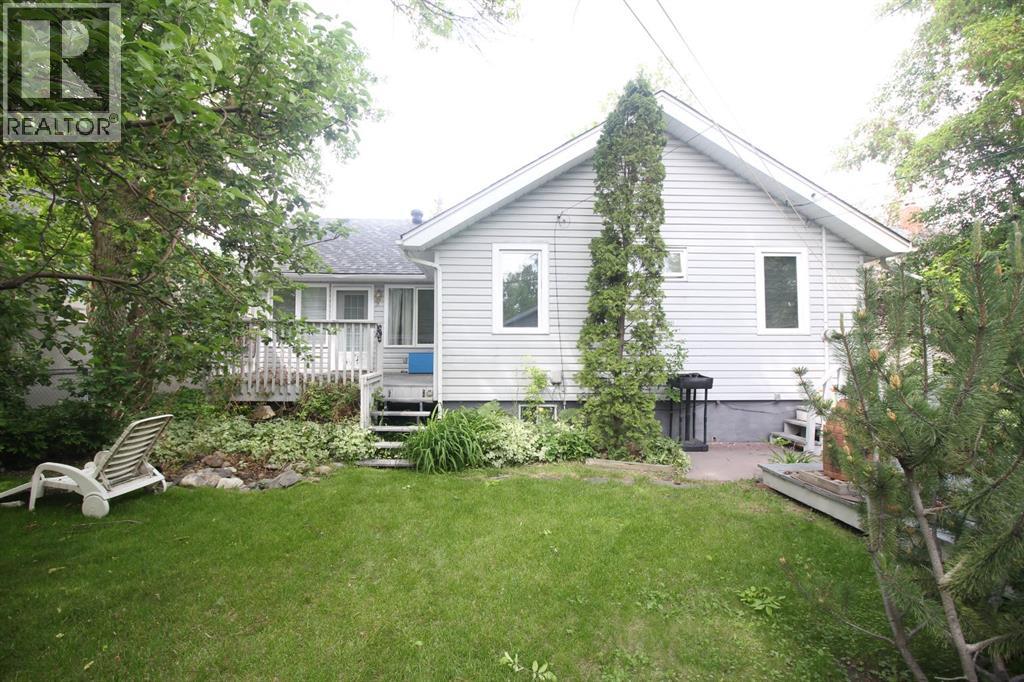 327 12 Avenue Nw, Calgary, Alberta  t2m 0c8 - Photo 3 - A2229620