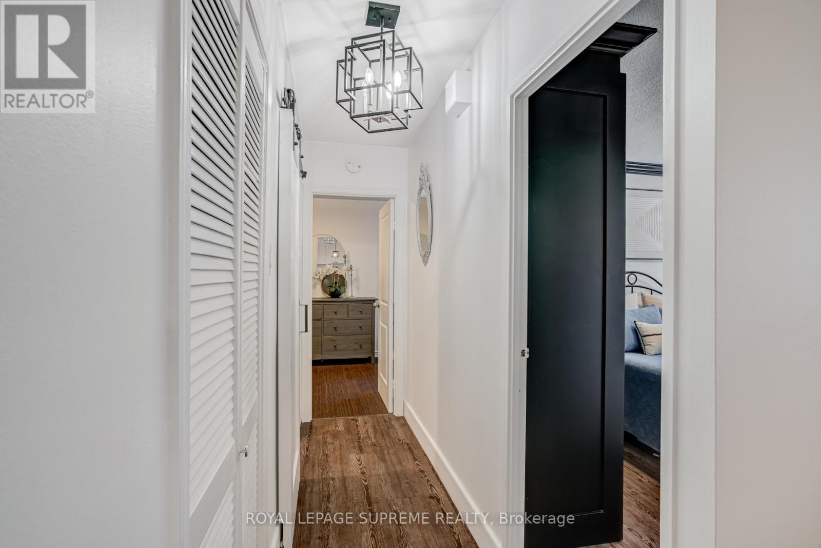 206 - 541 Blackthorn Avenue, Toronto, Ontario  M6M 5A6 - Photo 19 - W12452581