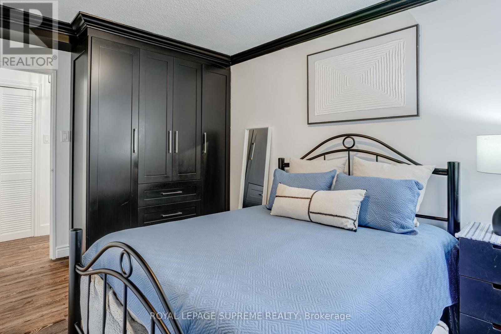 206 - 541 Blackthorn Avenue, Toronto, Ontario  M6M 5A6 - Photo 23 - W12452581