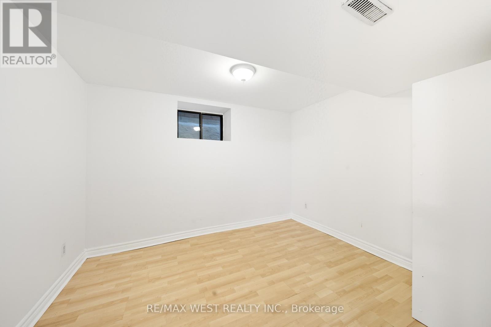 192 Pacific Avenue, Toronto (High Park North), Ontario  M6P 2P5 - Photo 30 - W12452583