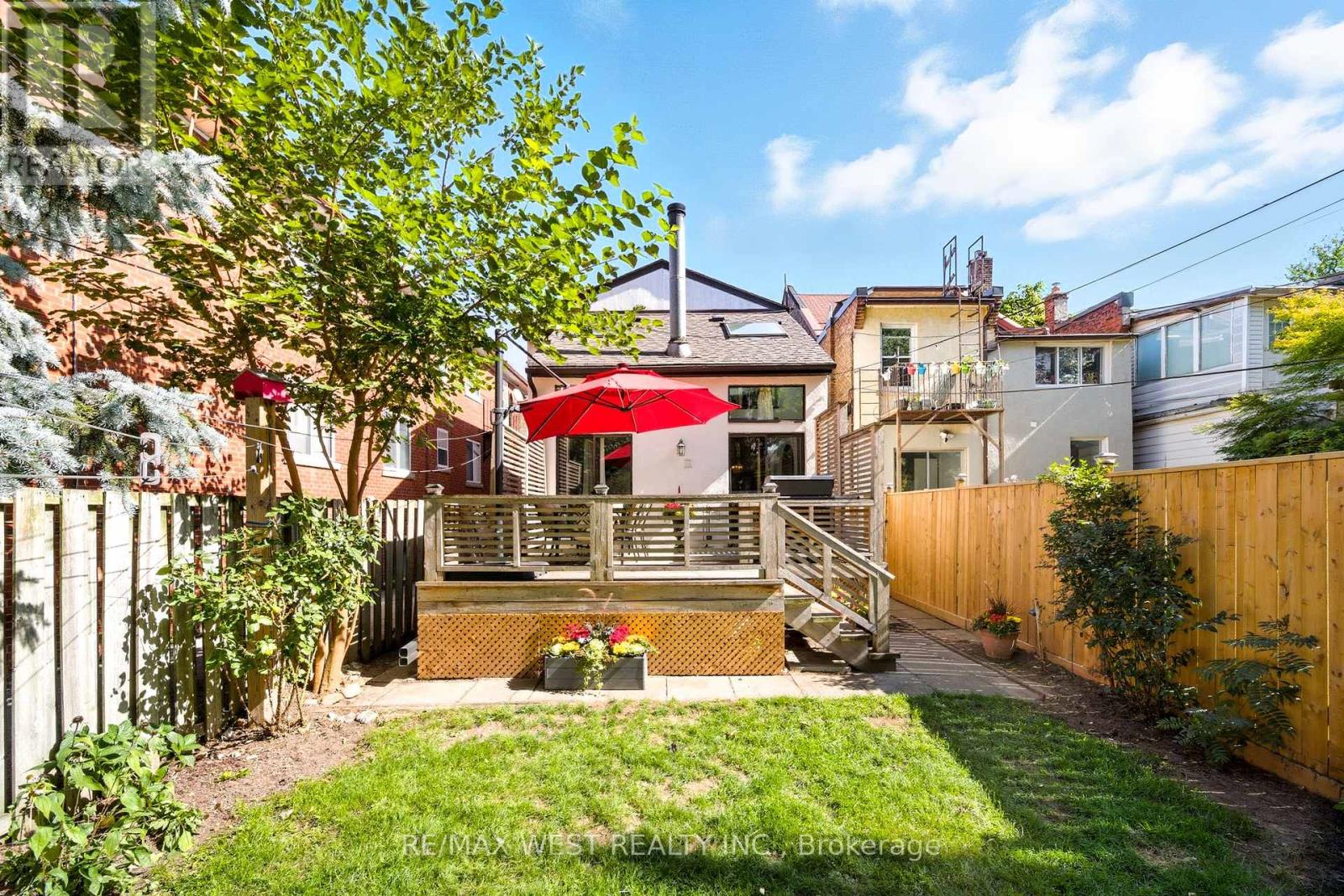 192 Pacific Avenue, Toronto (High Park North), Ontario  M6P 2P5 - Photo 35 - W12452583
