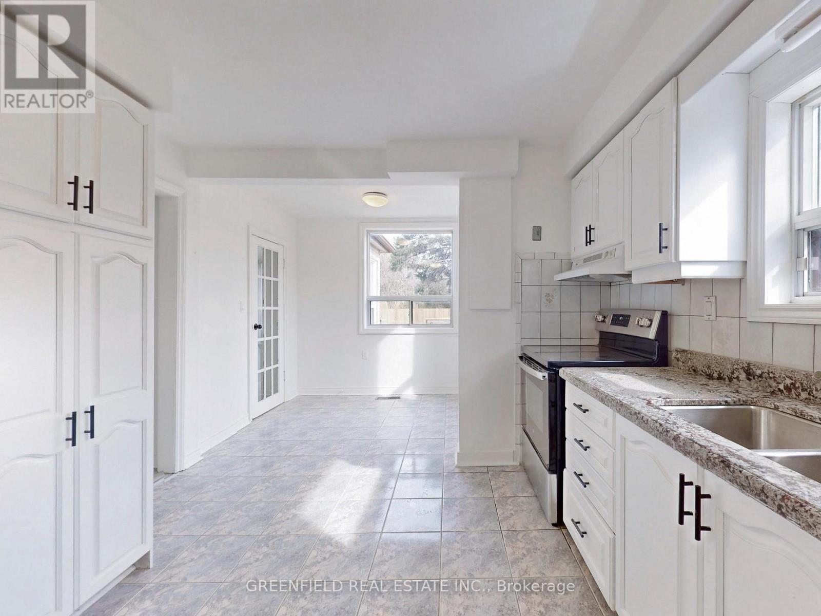 3131 Weston Road, Toronto, Ontario  M9M 2T4 - Photo 15 - W12452596