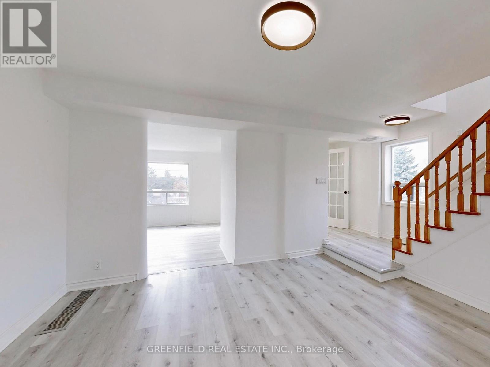 3131 Weston Road, Toronto, Ontario  M9M 2T4 - Photo 21 - W12452596