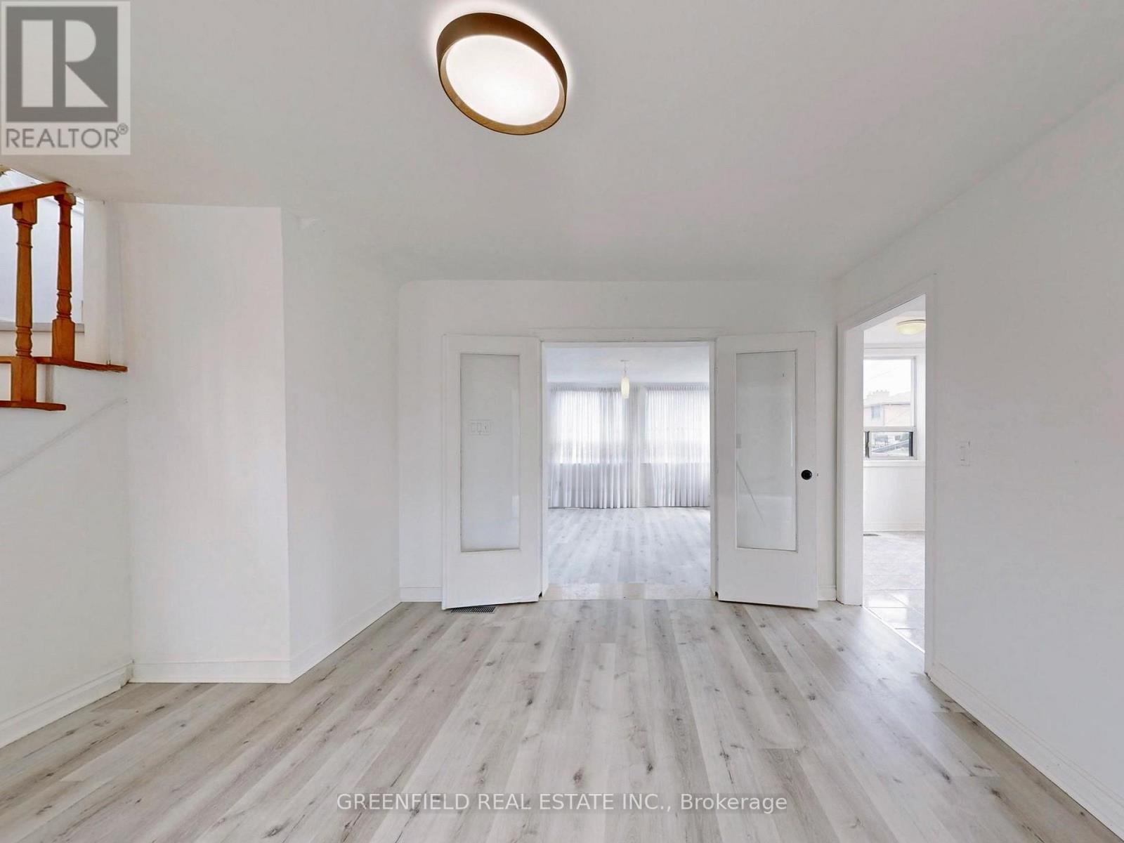 3131 Weston Road, Toronto, Ontario  M9M 2T4 - Photo 22 - W12452596
