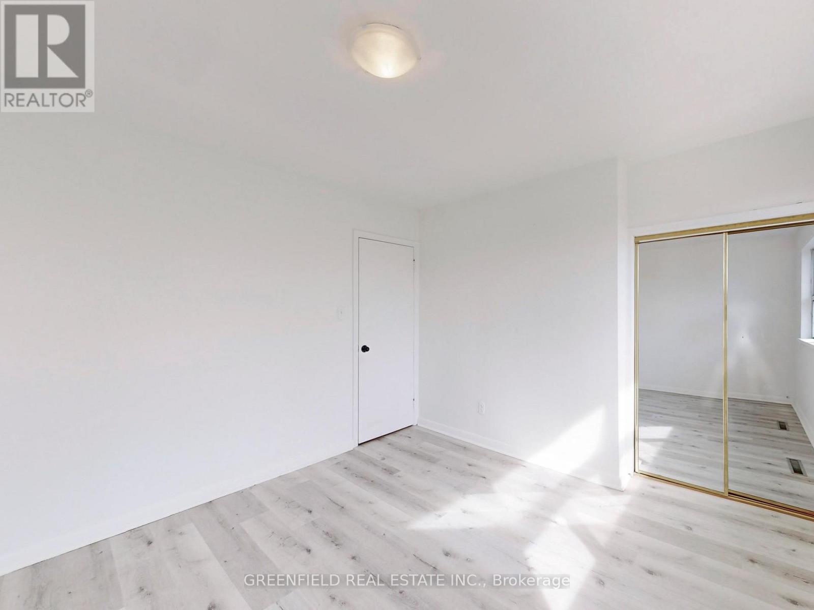 3131 Weston Road, Toronto, Ontario  M9M 2T4 - Photo 37 - W12452596