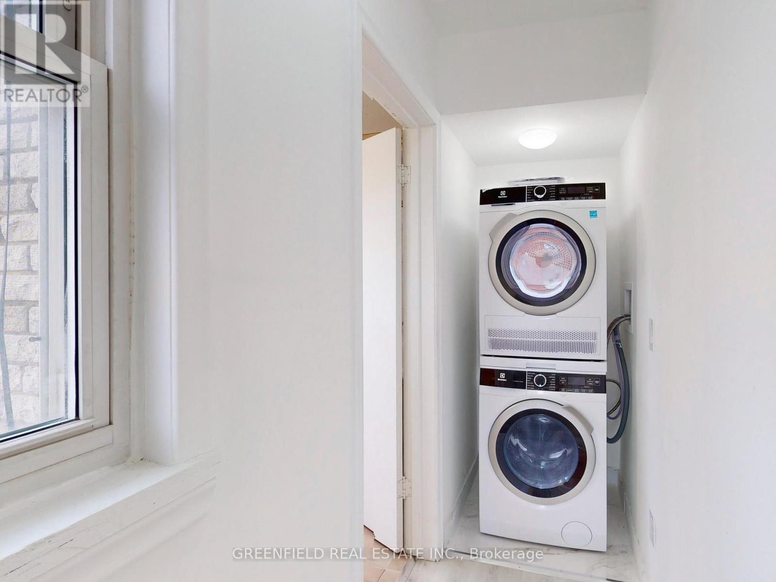 3131 Weston Road, Toronto, Ontario  M9M 2T4 - Photo 41 - W12452596