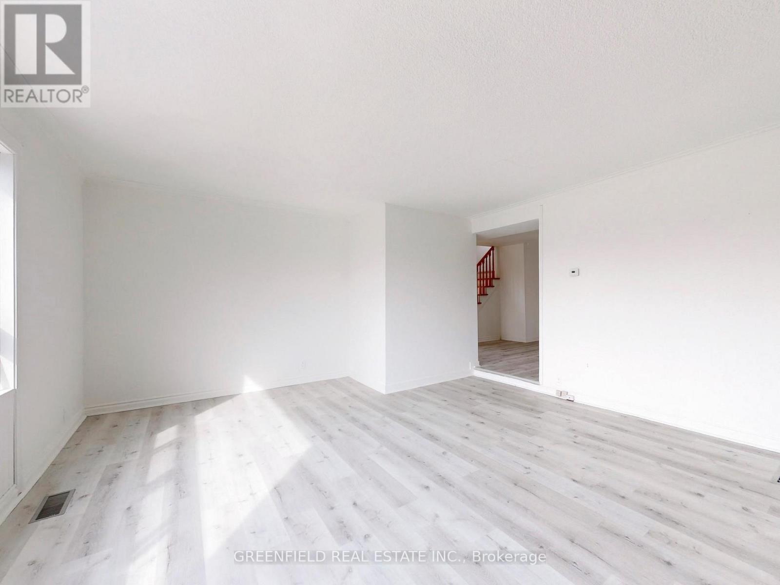 3131 Weston Road, Toronto, Ontario  M9M 2T4 - Photo 5 - W12452596