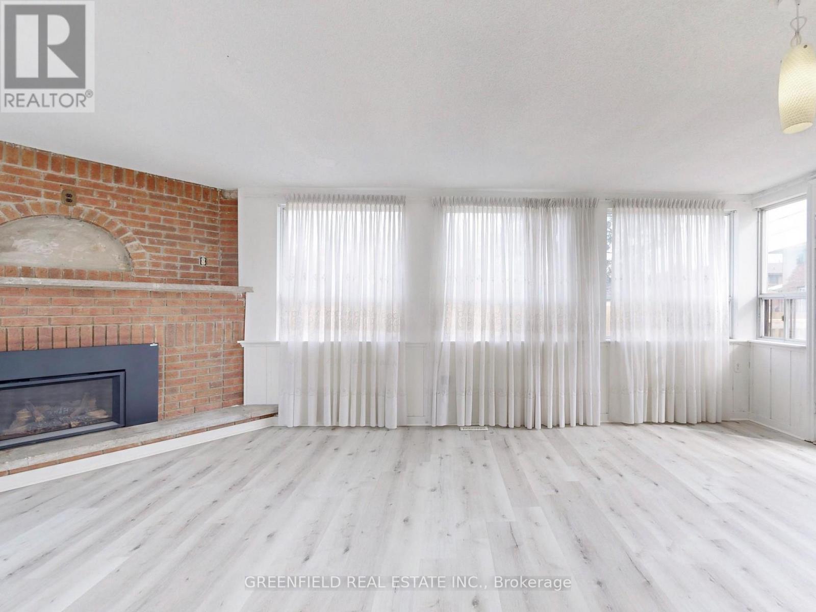 3131 Weston Road, Toronto, Ontario  M9M 2T4 - Photo 9 - W12452596