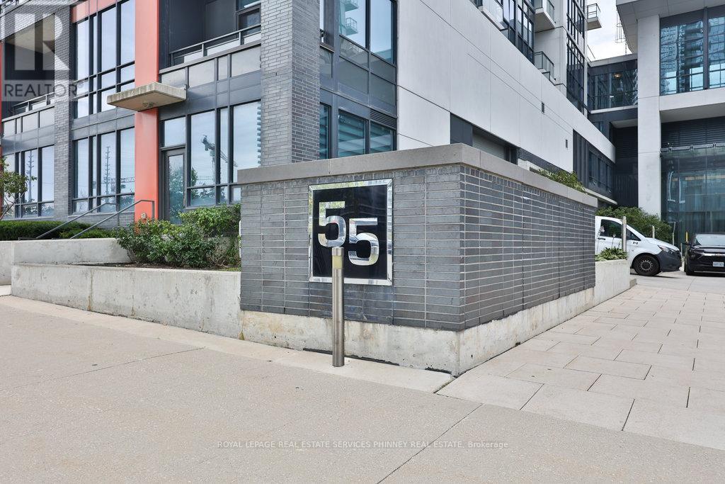 1610 - 55 Eglinton Avenue W, Mississauga, Ontario  L5R 0E4 - Photo 2 - W12452604