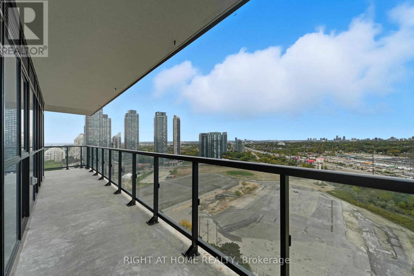 2308 - 38 Annie Craig Drive, Toronto, Ontario  M8V 0H1 - Photo 18 - W12452619