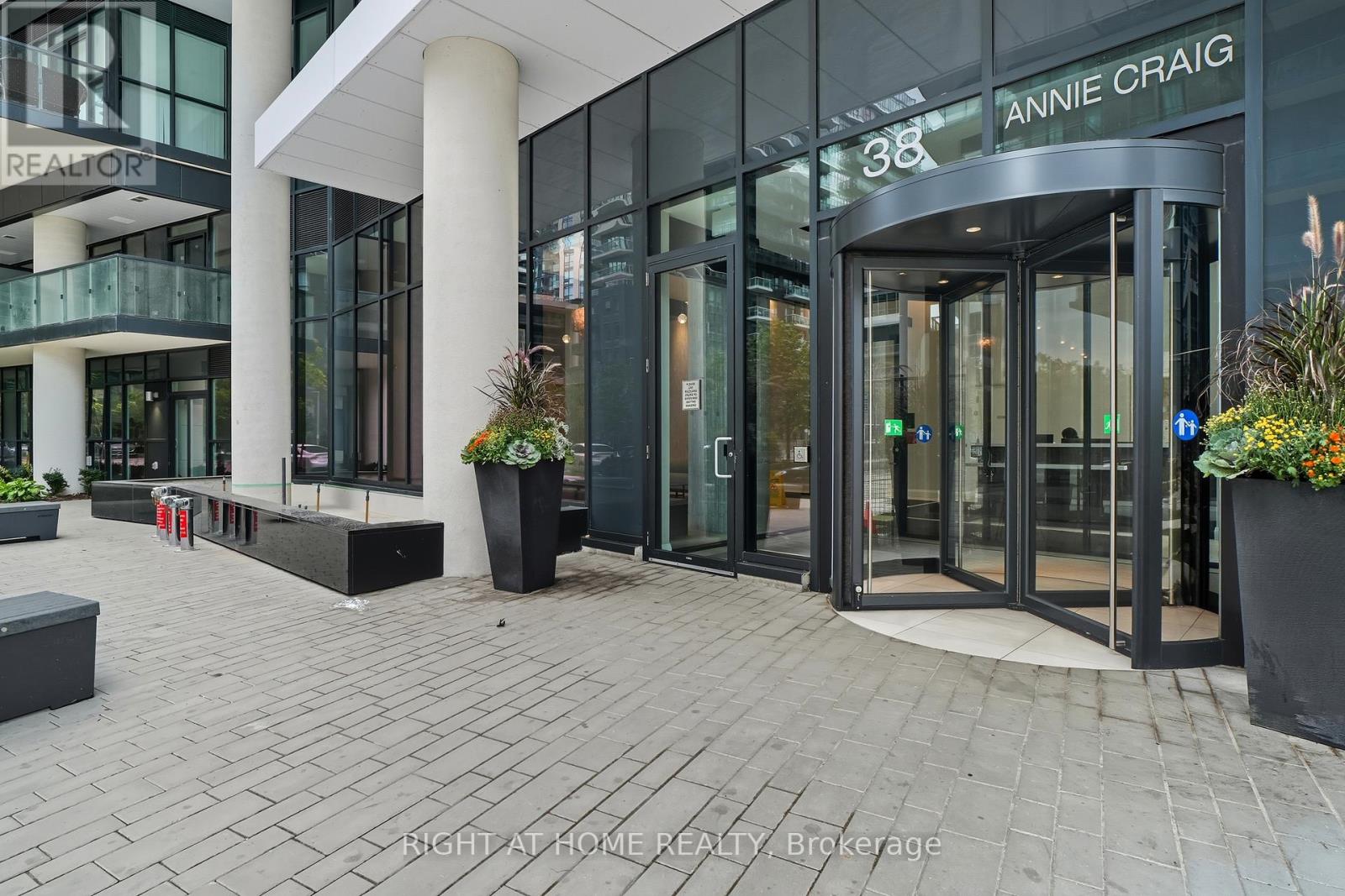 2308 - 38 Annie Craig Drive, Toronto, Ontario  M8V 0H1 - Photo 22 - W12452619