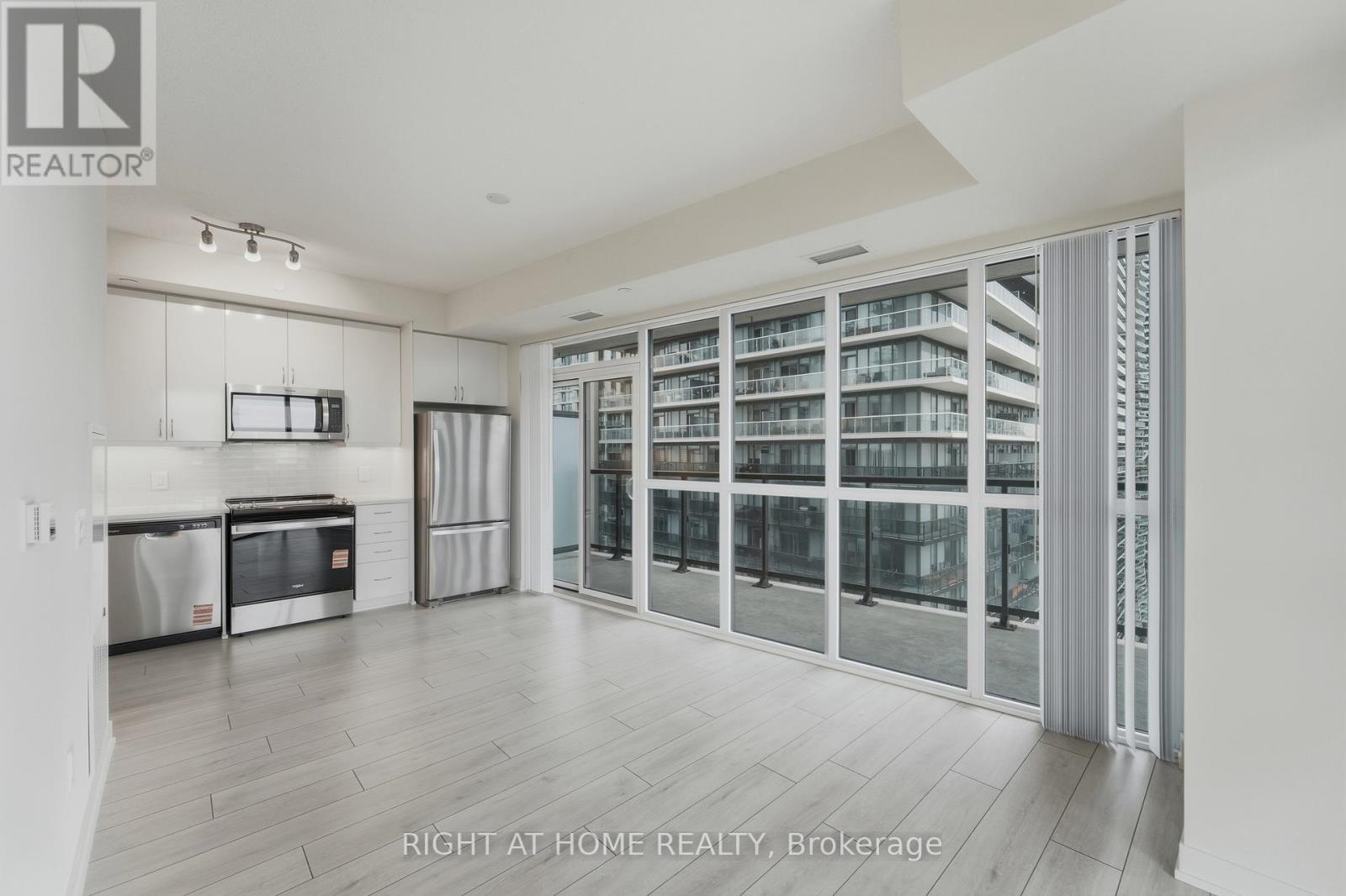 2308 - 38 Annie Craig Drive, Toronto, Ontario  M8V 0H1 - Photo 3 - W12452619