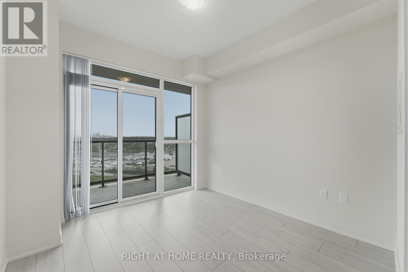 2308 - 38 Annie Craig Drive, Toronto, Ontario  M8V 0H1 - Photo 9 - W12452619