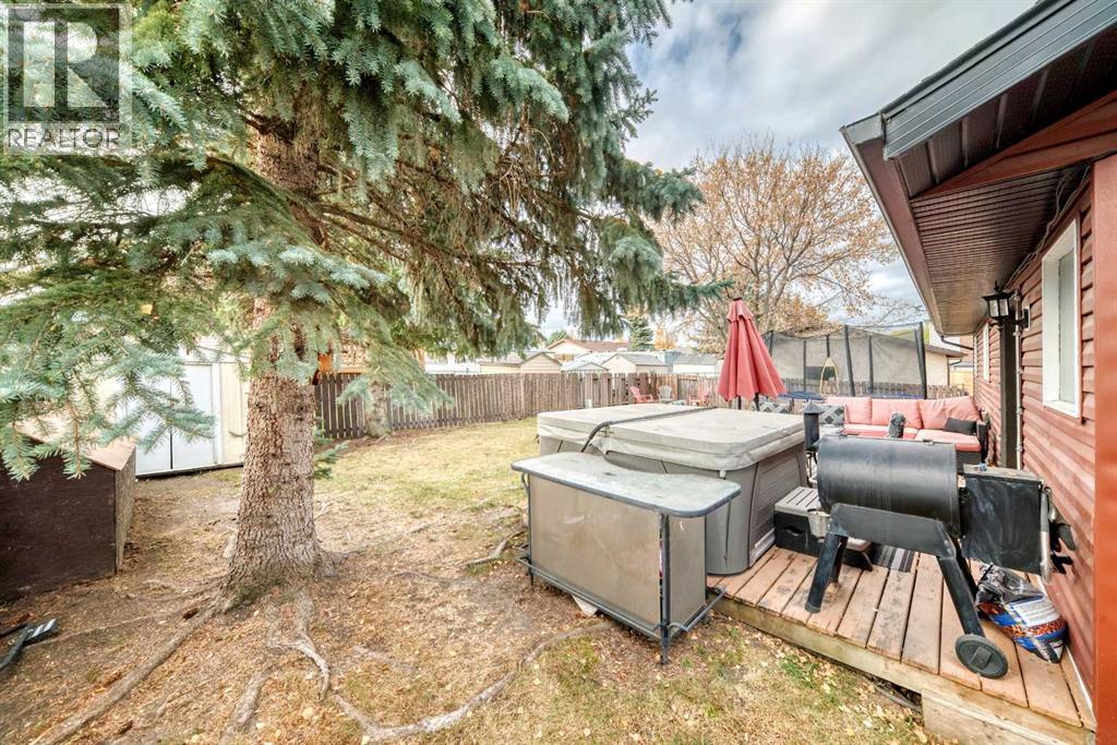 5223 56 Avenue, Eckville, Alberta  T0M 0X0 - Photo 37 - A2262608