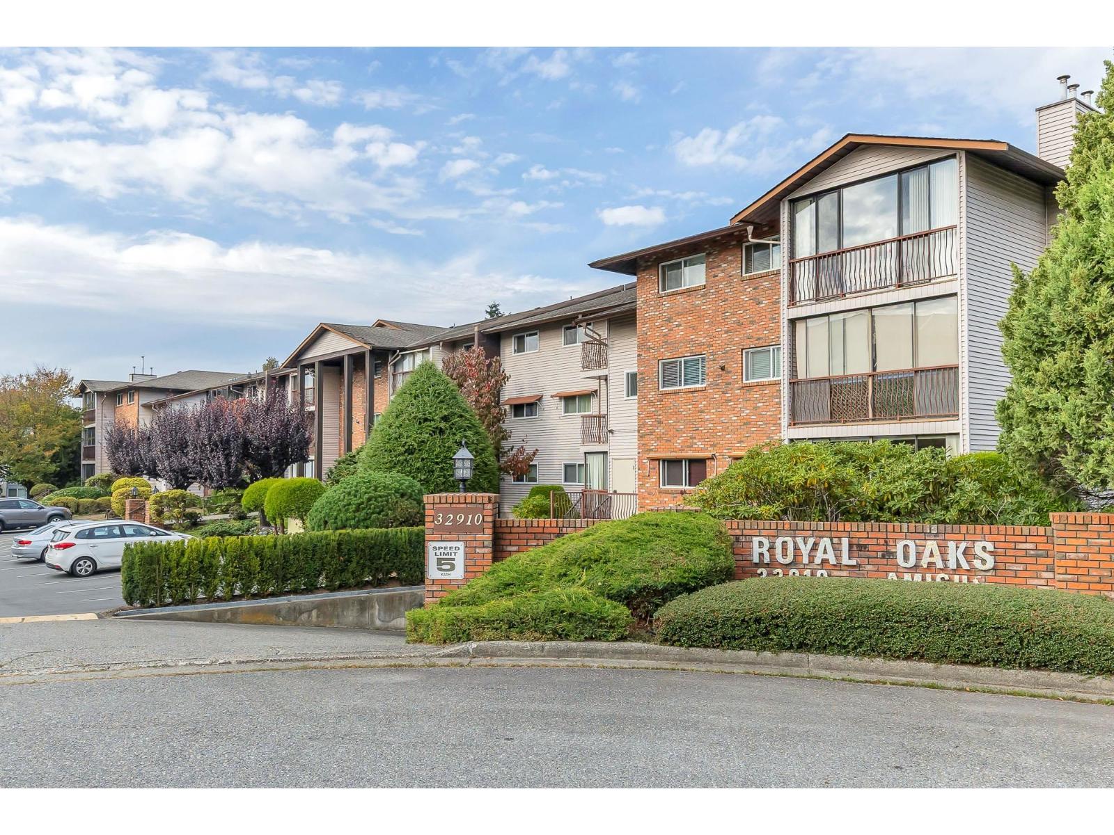 205 32910 AMICUS PLACE, Abbotsford, British Columbia