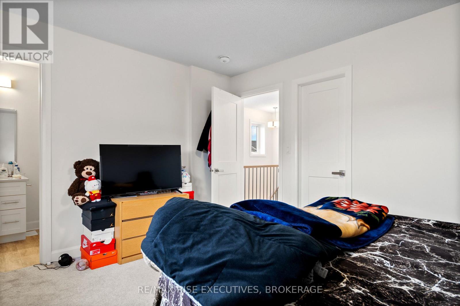 353 Buckthorn Drive, Kingston, Ontario  K7P 0S1 - Photo 18 - X12452657