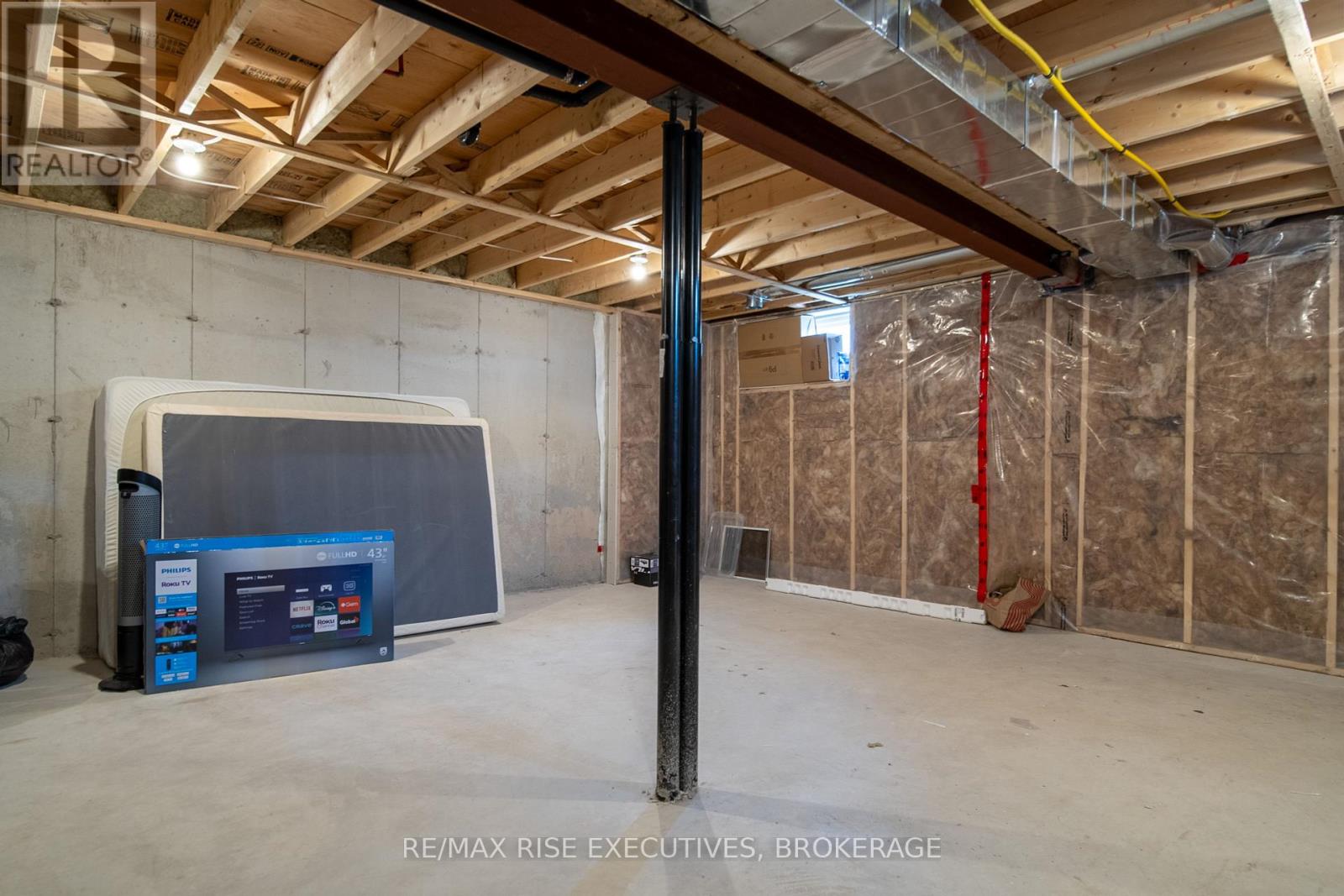 353 Buckthorn Drive, Kingston, Ontario  K7P 0S1 - Photo 23 - X12452657