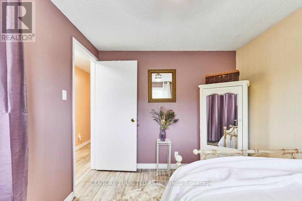 273 Belfast Court, Oshawa, Ontario  L1J 6K7 - Photo 37 - E12452755