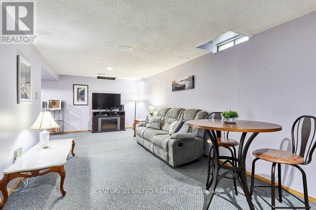 273 Belfast Court, Oshawa, Ontario  L1J 6K7 - Photo 41 - E12452755