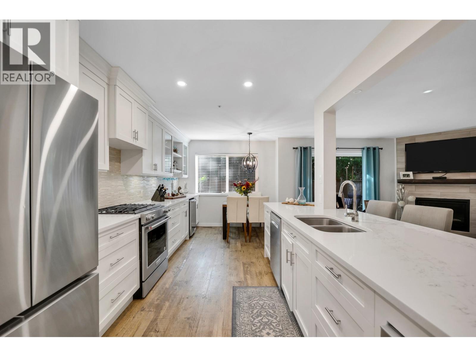10 2401 Mamquam Road, Squamish, British Columbia  V8B 0H6 - Photo 4 - R3056643