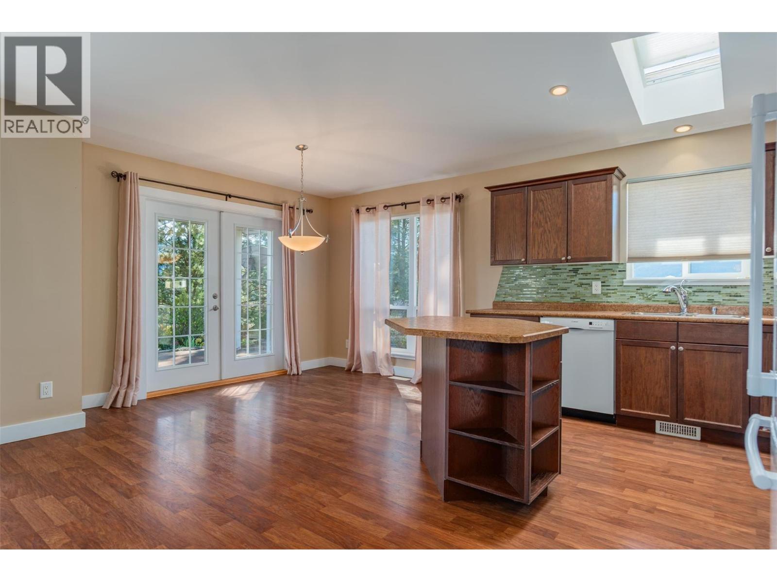 4200 Grandview Drive Unit# 135, Castlegar, British Columbia  V1N 4X6 - Photo 26 - 10365238