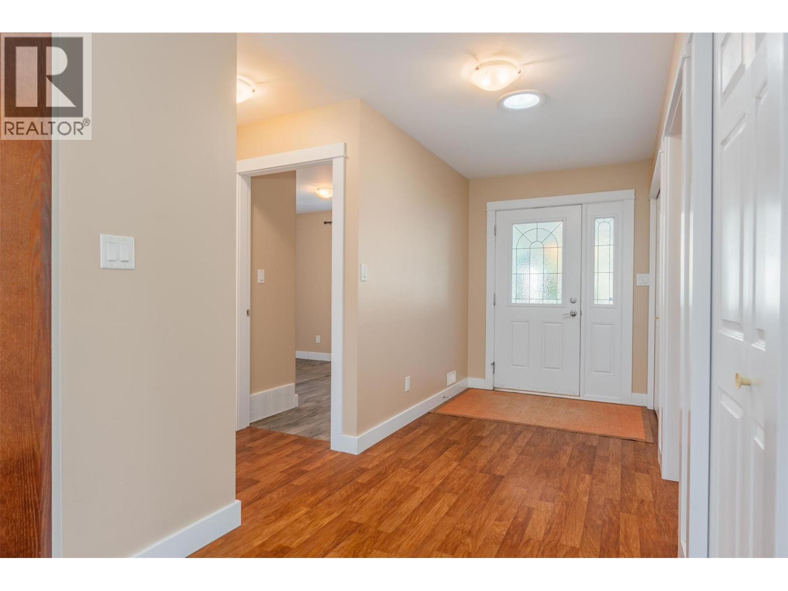 4200 Grandview Drive Unit# 135, Castlegar, British Columbia  V1N 4X6 - Photo 15 - 10365238
