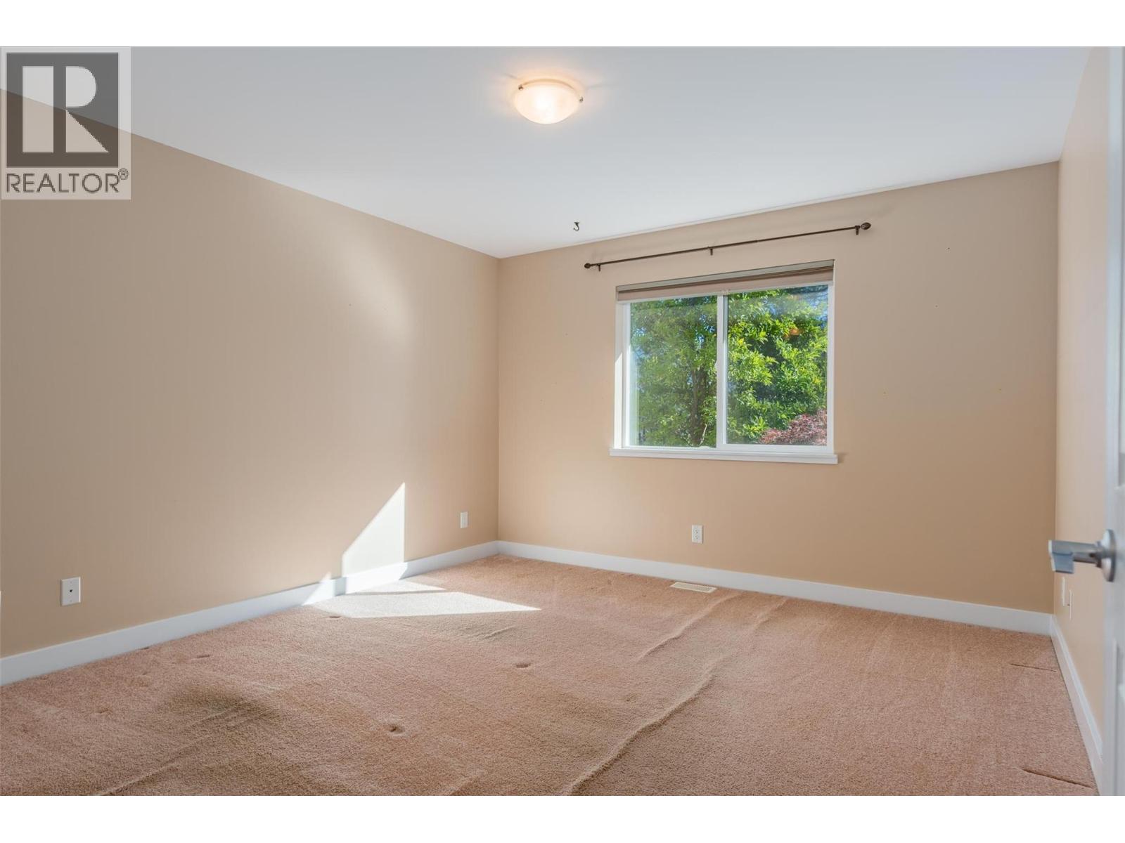 4200 Grandview Drive Unit# 135, Castlegar, British Columbia  V1N 4X6 - Photo 33 - 10365238