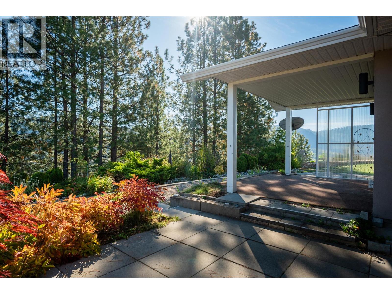 4200 Grandview Drive Unit# 135, Castlegar, British Columbia  V1N 4X6 - Photo 7 - 10365238