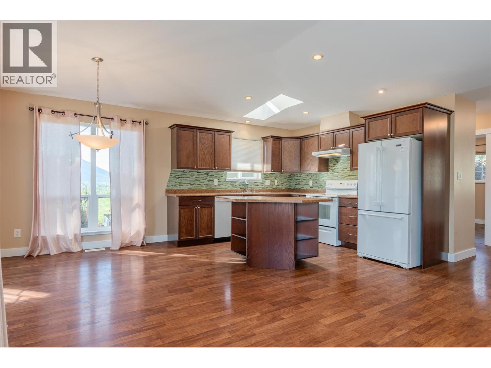 4200 Grandview Drive Unit# 135, Castlegar, British Columbia  V1N 4X6 - Photo 22 - 10365238