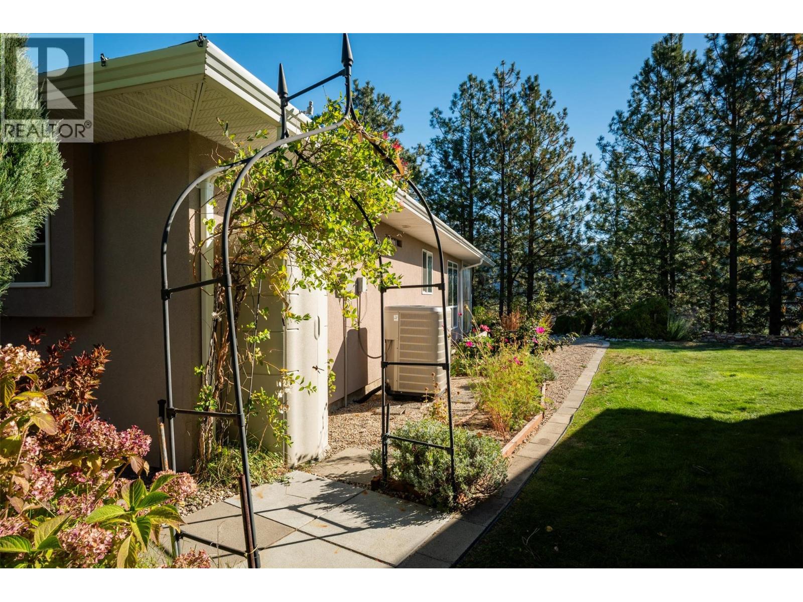 4200 Grandview Drive Unit# 135, Castlegar, British Columbia  V1N 4X6 - Photo 46 - 10365238