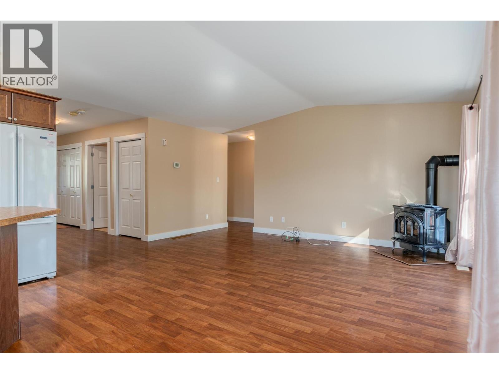 4200 Grandview Drive Unit# 135, Castlegar, British Columbia  V1N 4X6 - Photo 29 - 10365238