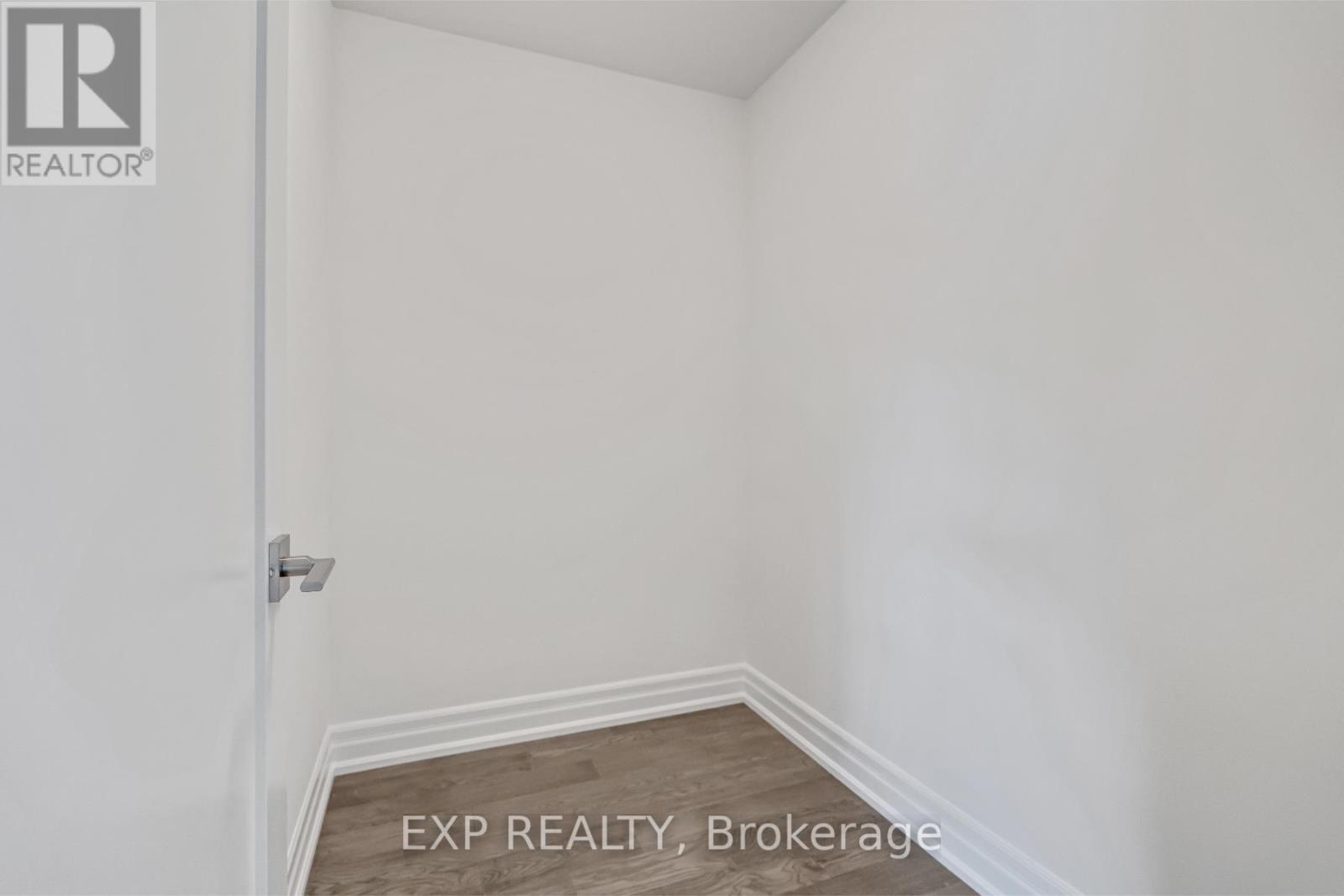 7 - 2154 Walkers Line, Burlington, Ontario  L7M 3R9 - Photo 43 - W12432993